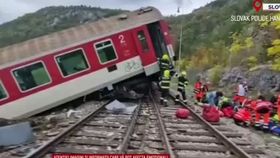 VIDEO Accident feroviar grav în Slovacia. Zeci de răniți după coliziunea frontală a două trenuri de mare viteză